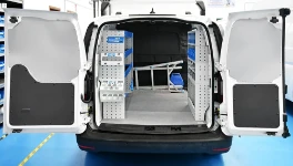 01_ Von Syncro eingerichteter VW Caddy L2 eines Elektrikers