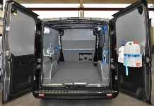 01_Einrichtung für Bodenleger im Vivaro