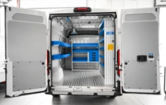 01_Fiat Ducato mit Syncro Fahrzeugeinrichtung für die Installation und Wartung von Öfen und Heizkesseln