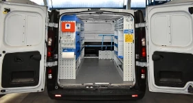 01_Fiat Talento mit Einrichtung für Facility Management