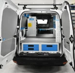 01_Renault Express 2021 L1H1 mit langen Unterflurschubladen von Syncro