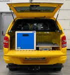 01_Von Syncro für die Bergwacht ausgestatteter Pick-up Mitsubishi L200