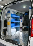 02_BYD ETP3 mit zwei Schiebetüren, Einrichtung an der linken Wand (1)