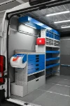 02_Linke Wand des Boxer L2H2 mit beleuchteter Werkbank