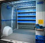 02_Linke Wand des Ducato mit Ladungssicherungssystemen(1)