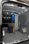 03-Schutzverkleidungen für Wände, Boden und Radkasten im Transit und Möbel an der seitlichen Schiebetür