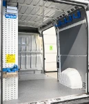 03_Freie rechte Wand des Jumper mit Syncroblock mit verschieb- und verstellbaren Haken