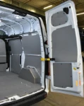 03_Klappregale für Kurierdienste im Ford Custom