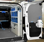 03_Kleine durchsichtige Kippladen im Doblò