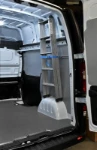 03_Leiterträger und maßgefertigte Schutzverkleidungen für den Vivaro