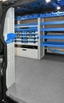 04_Detail der Einrichtung mit Kofferfixierung im Custom