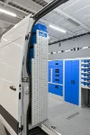 04_Fahrzeugschrank in dem von Syncro System eingerichteten Sprinter