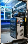 04_Generator/Kompressor an der Laderaumtrennwand des Daily