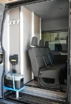 04_Gestell mit Ecoflow mit Ladegerät im Sprinter für Trial-Motorräder