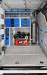 04_Kompressor Thunder und Reservetank für den von Syncro eingerichteten Master