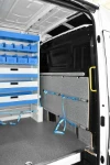 04_Ladungssicherungssysteme an der Laderaumtrennwand des VW Crafter