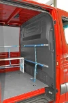 04_Laufschienen und Spanngurte für den Sprinter
