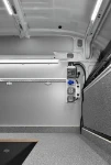 05_Große Werkbank im Iveco Daily
