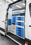 05_Seitliche Schubladen von Syncro im Mercedes Sprinter