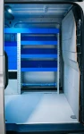 06_Blick durch die Schiebetür auf die Syncro Einrichtung im KIA PV5 2026