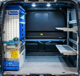 11bis_Custom mit ausgeklappten Klappregalen (2)