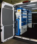Ausrüstung für den Kleintransporter eines Servicetechnikers thermischer Solaranlagen