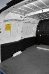 Bodenplatte im Citroën Berlingo