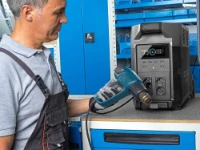 Ein mit der in die Syncro Einrichtung integrierten EcoFlow Powerstation betriebenes Gerät