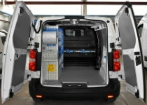 Einrichtung Peugeot Expert 2016