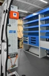 NV250 con rivestimento interno in legno e lamiera