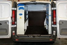 Fahrzeugeinrichtung Primastar