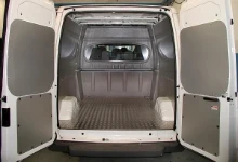 Rivestimento interno con pianale e pannellatura per Berlingo Citroen