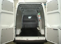 Rivestimento interno con pianale e pannellatura per Berlingo Citroen