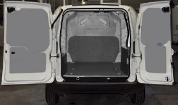 Innenverkleidung mit Bodenplatte und Verkleidung für den Fiat Fiorino