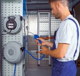 Kabel- und Schlauchaufroller für Nutzfahrzeuge