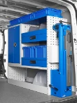 Kleintransporter mit klappbarem Schraubstockhalter