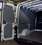 Linke Seite des VW Crafter für Lüftungsanlagen