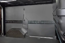 Linke Wandverkleidung im Trafic 2014, Ansicht von der Seitentür