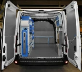 Mobile Werkstatt im Renault Master