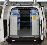 Nissan NV200 Einrichtung von Syncro System auf beiden Seiten