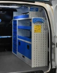 Nissan NV200 rechts ausgestattet