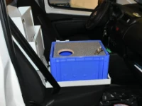 Organizer auf dem Sitz des Fiat Fiorino
