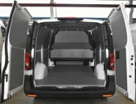 Rivestimento interno con pianale e pannellatura per Berlingo Citroen