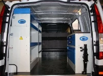 Rivestimento interno con pianale e pannellatura per Berlingo Citroen