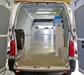 Rivestimento interno in legno e lamiera e portatutto per Jumpy