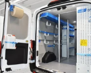 Sperrstangen, Regale mit Rinne und Zubehör für den Ford Transit
