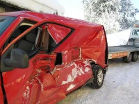 Unfall eines Transporters mit einem Zug, Karosserie nach dem Aufprall
