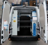 Vista d'insieme dell'allestimento Syncro Ultra nel vano di carico del NV250